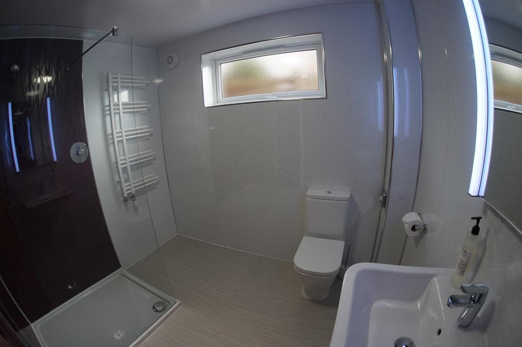 Karrawa Guest House Κέρκγουολ Δωμάτιο φωτογραφία